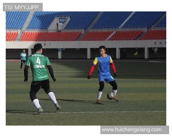 周秀英独家分享足球心得与技巧解析助你提升球技与战术理解